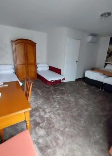 A Szello Bed & Breakfast 4*
